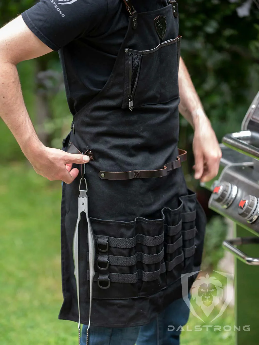 BBQ Apron | Heavy-Duty Waxed Canvas | Professional Chef's Kitchen Apron | Dalstrong © - Image 9